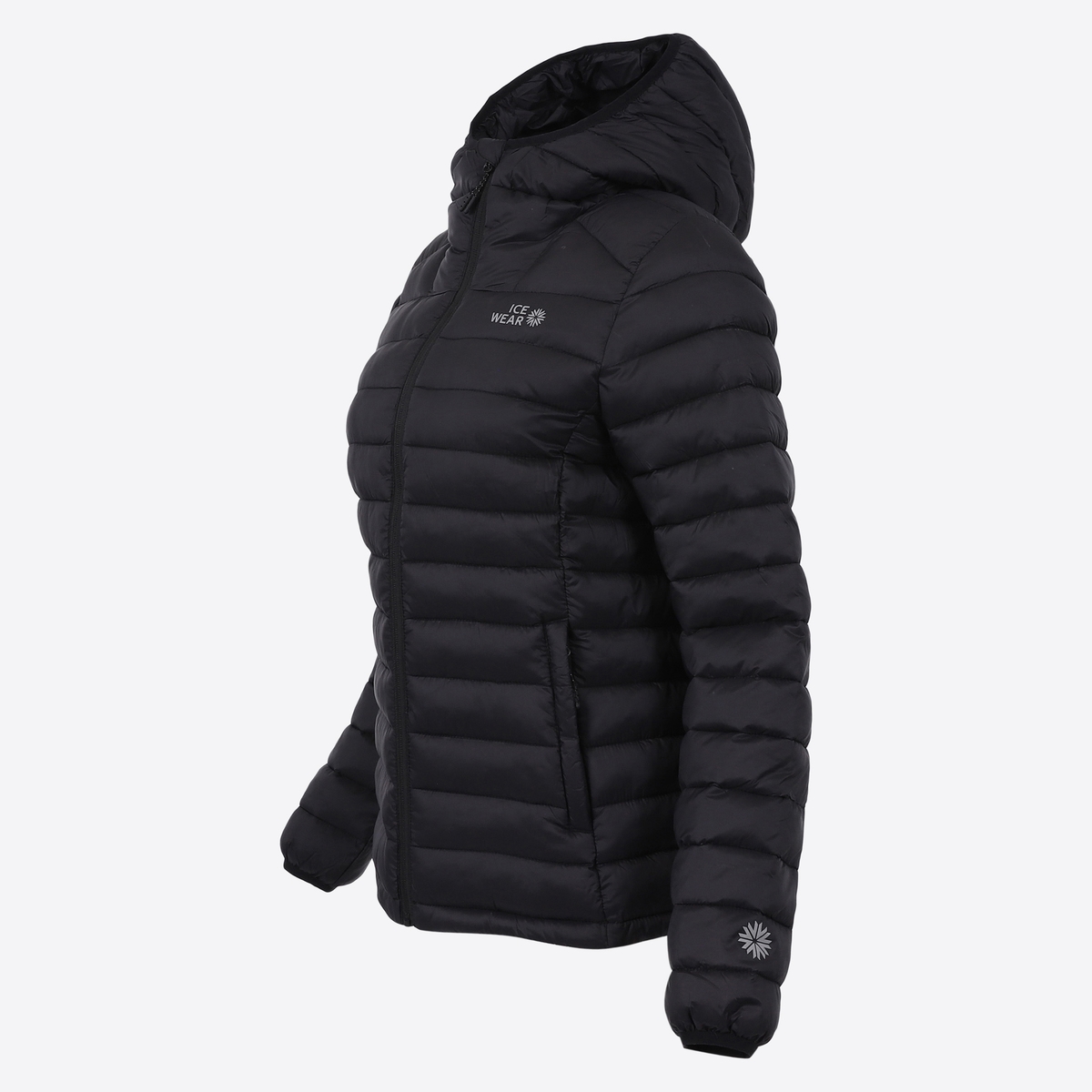 embla-black-insulated-hooded-jacket-outdoor-iceland_39.jpeg